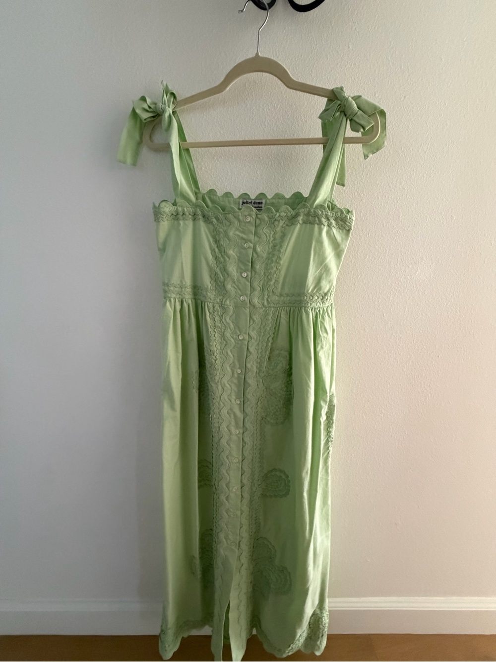Juliet Dunn Tie Shoulder Dress
